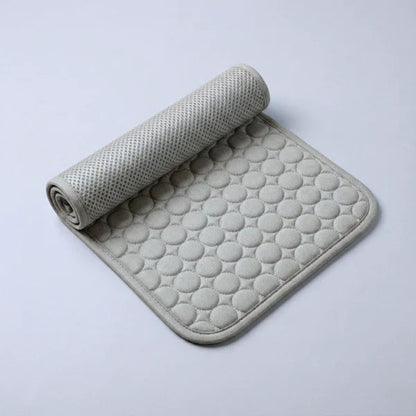 Patiser™ Premium Serinletici Mat | Kedi ve Köpekler İçin Ferah Dinlenme Alanı